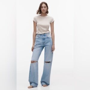 Zara distressed light blue jeans NWT